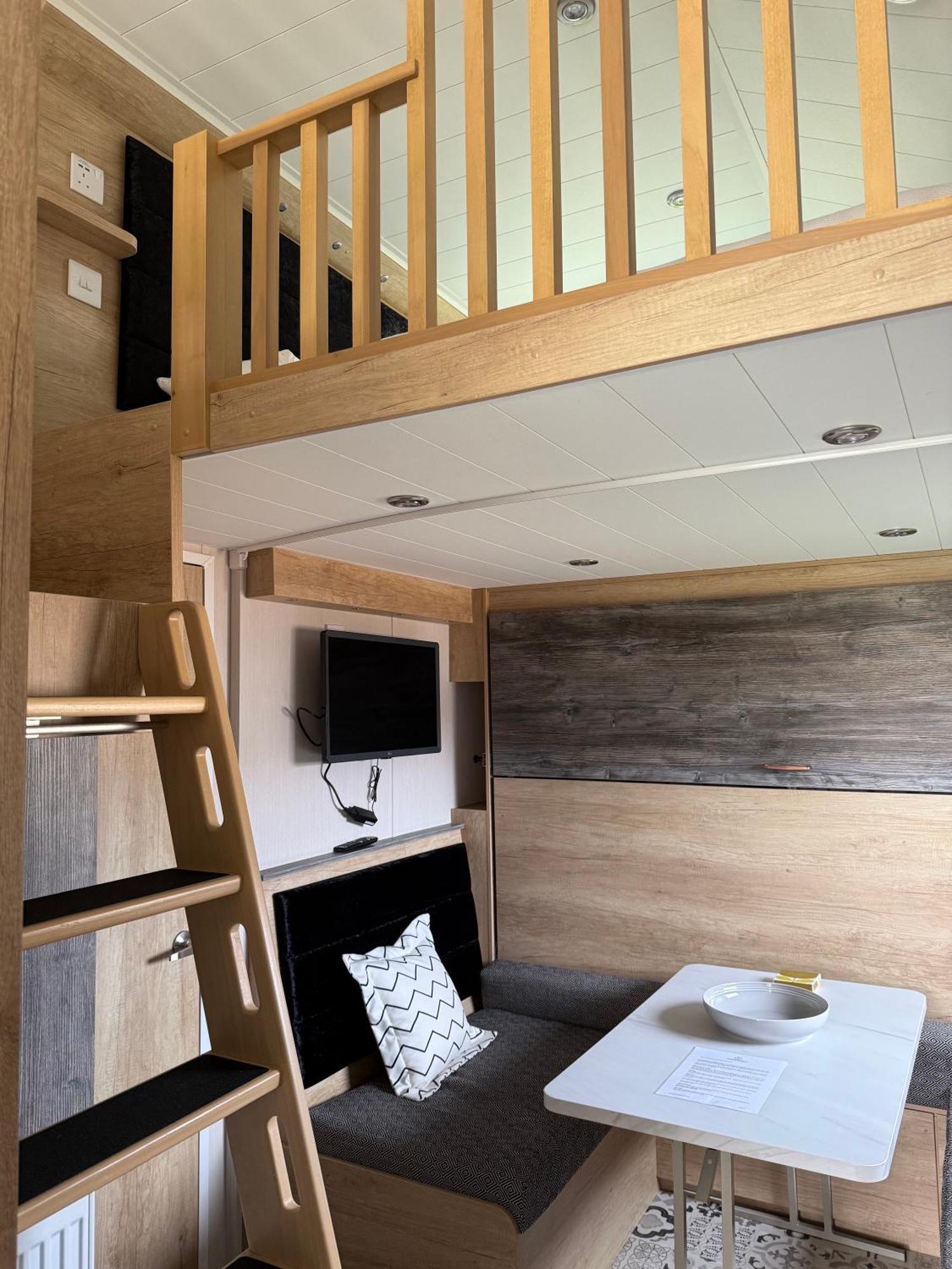阿伯劳尔 The Parr Pod - Beautiful, Luxury Pod酒店 外观 照片